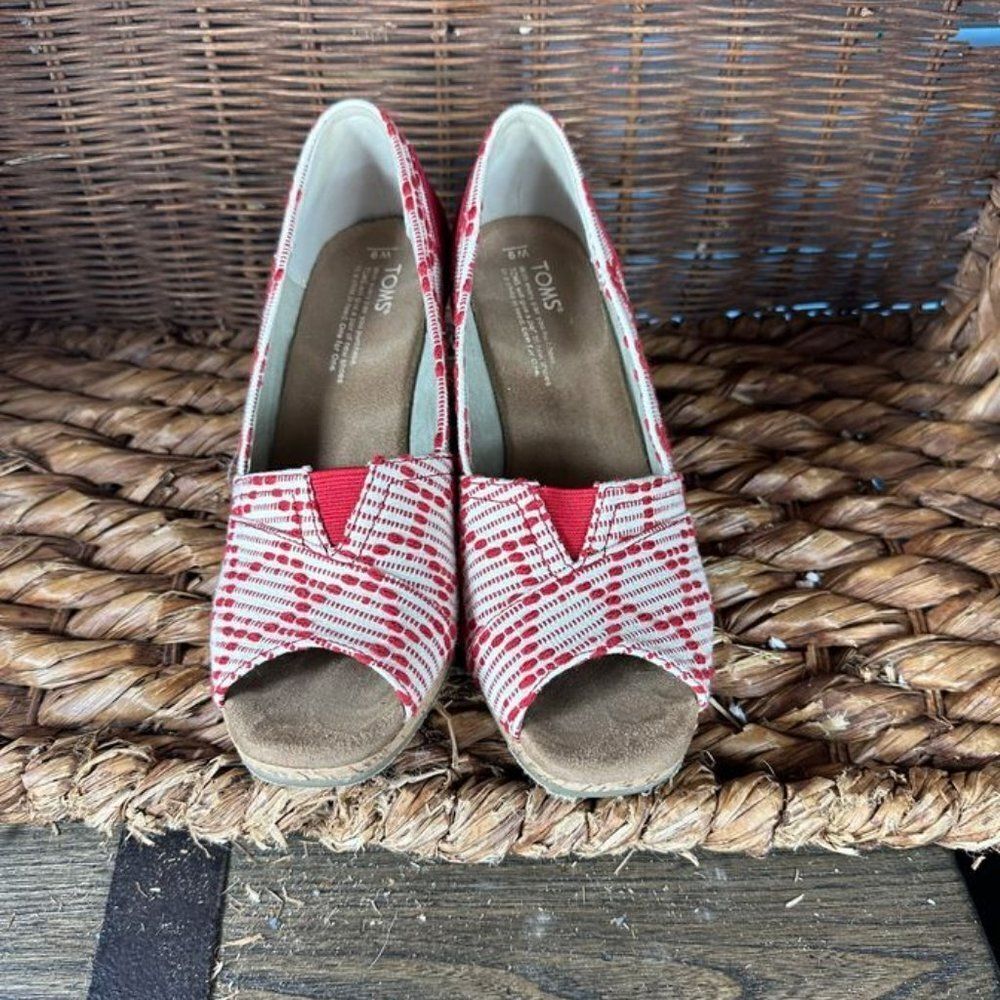 Toms Sz 9 Women's Scarlet White Chevron Woven Cork Wedge Shoes - Picture 2 of 6